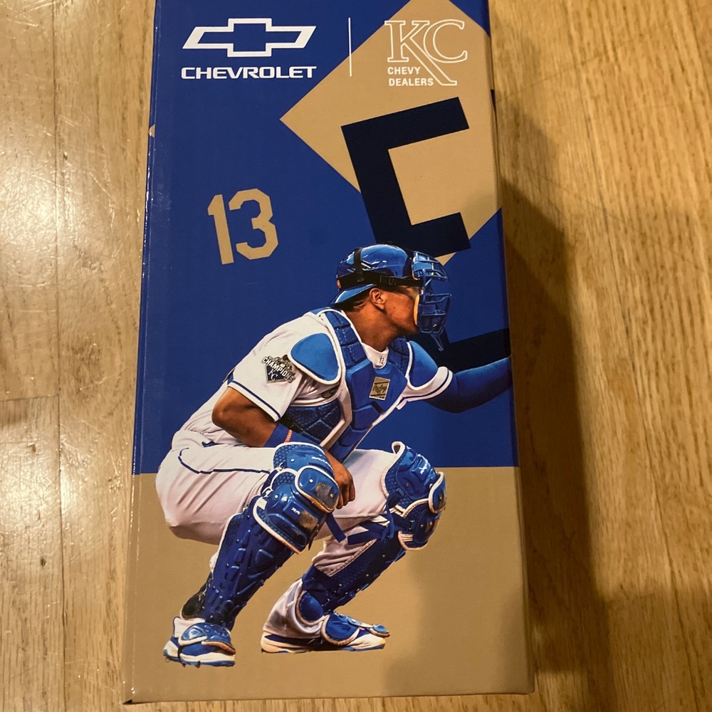 Collectible: KC Royals Bobblehead Salvador Perez 2015 World Series Champions - Picture 5 of 9